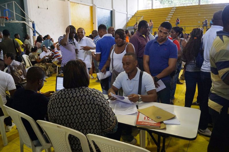 El Alcalde del gobierno donde Primero es la Gente en audiencia pÃºblica buscÃ³ salida para poder cancelar salarios a trabajadores de la pasada AdministraciÃ³n que no les pagaron