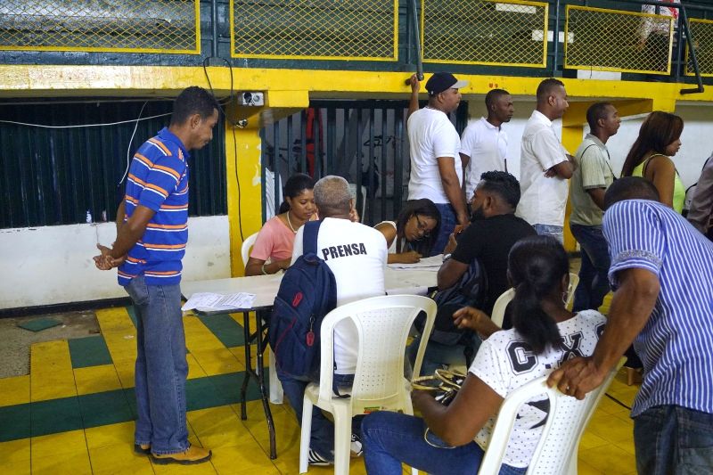 El Alcalde del gobierno donde Primero es la Gente en audiencia pÃºblica buscÃ³ salida para poder cancelar salarios a trabajadores de la pasada AdministraciÃ³n que no les pagaron