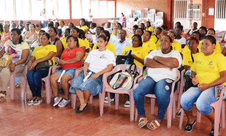 Alcalde se reuniÃ³ con madres lÃ­deres del programa MÃ¡s Familias en AcciÃ³n