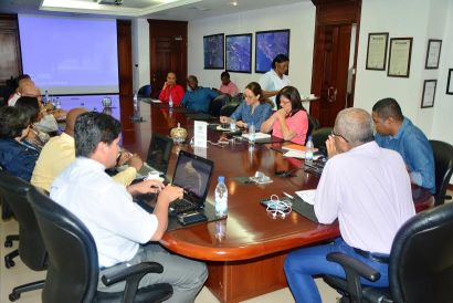 Con la presencia de la Secretaria Departamental de Salud se analizÃ³ el tema de la reapertura del Hospital Distrital de Buenaventura
