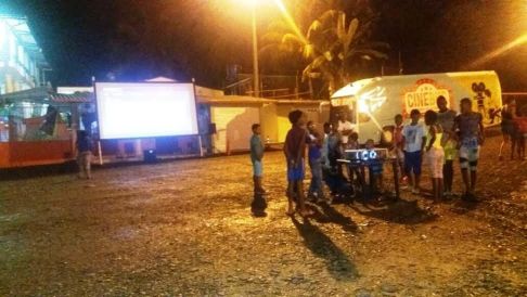 DirecciÃ³n TÃ©cnica de Cultura llevÃ³ cine bus a los niÃ±os del corregimiento de CÃ³rdoba y ciudadela San Antonio