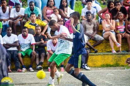 FinalizÃ³ el primer torneo de microfÃºtbol por la paz en la comuna 6