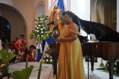 Exitoso concierto de Ã³pera dio la soprano Betty GarcÃ©s bedoya a los bonaverenses en la Catedral San Buenaventura