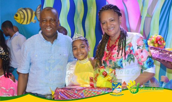Zuhri Villamil Orobio es la nueva reina NiÃ±a Buenventura 2016