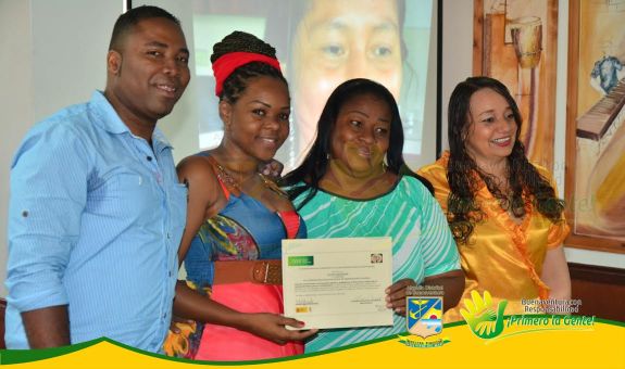  30 mujeres fueron certificadas por la consultiva distrital con el apoyo de la Alianza por la Solidaridad en haber aprobado la fase de formaciÃ³n sobre equidad de gÃ©nero para ser multiplicadoras