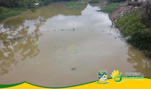 Establecimiento PÃºblico Ambiental apoya jornada de limpieza en los cuerpos de agua del Distrito