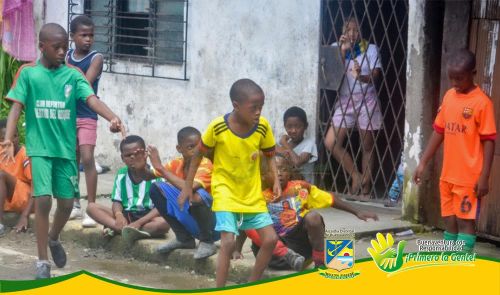 Comuna cuatro disfrutÃ³ de jornada deportiva organizada por el Inderbuenaventura 