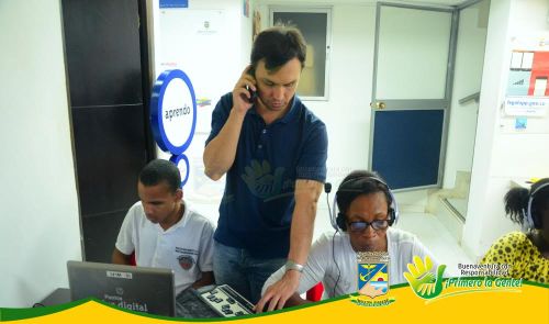 Personas con ceguera total y parcial son capacitados por la AdministraciÃ³n Distrital en sistemas bÃ¡sico