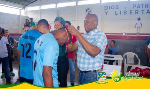 Alcalde acompaÃ±Ã³ a la delegaciÃ³n bonaverense que participa en la fase departamental de los Juegos SupÃ©rate Intercolegiados 