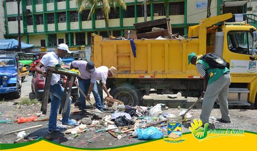 AdministraciÃ³n Distrital realiza jornada de limpieza en el barrio Pueblo Nuevo