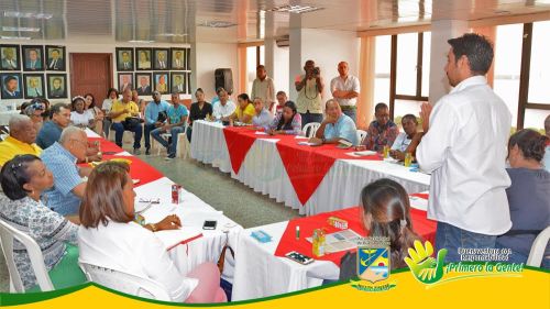 SecretarÃ­as de Turismo de Buenaventura y del Valle se reunieron con representantes de dicha cadena productiva local
