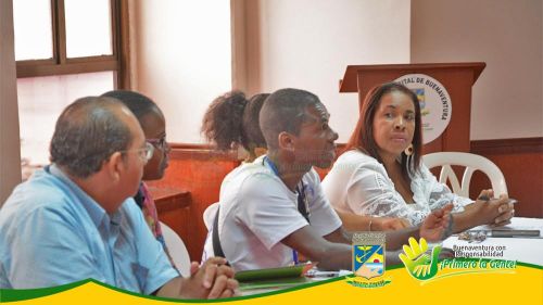 SecretarÃ­as de Turismo de Buenaventura y del Valle se reunieron con representantes de dicha cadena productiva local