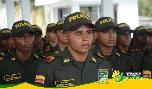 Secretario de Gobierno presidiÃ³ juramento de bandera de nuevos auxiliares bachilleres