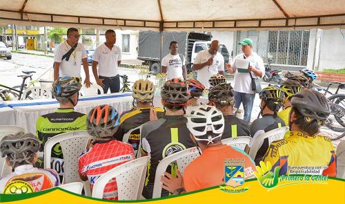 Exitoso lanzamiento de la carrera ciclÃ­stica â€œPrimero la genteâ€