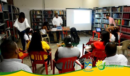 Funcionarios de la AdministraciÃ³n Distrital socializan la caracterizaciÃ³n de la zona sur de la isla Cascajal y la ciudadela San Antonio