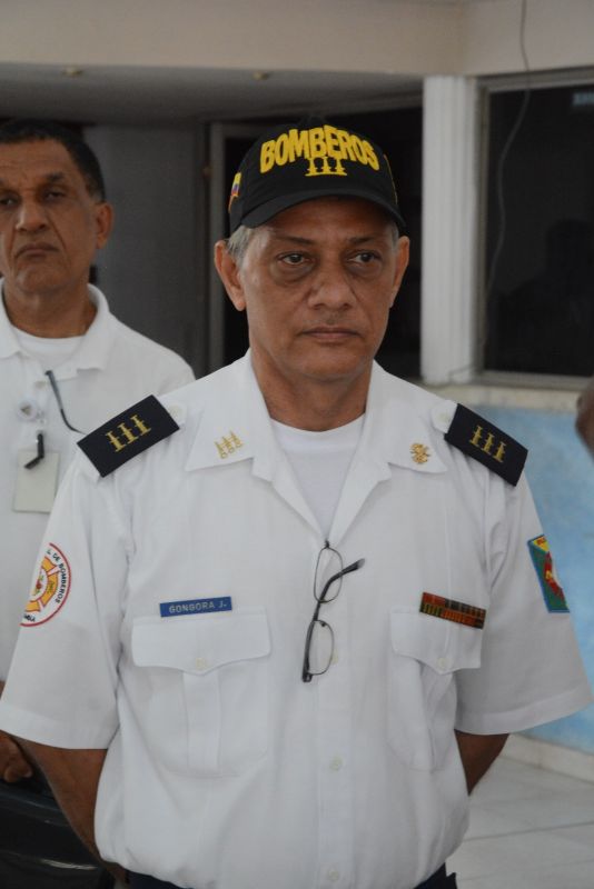 Comandante de bomberos tomÃ³ posesiÃ³n del cargo