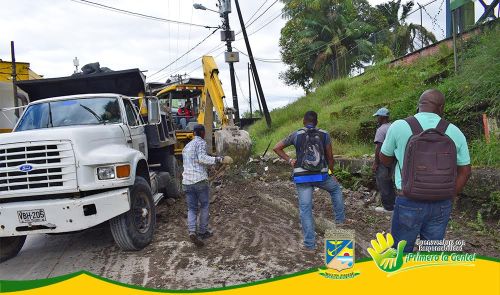 SecretarÃ­a de Infraestructura Vial realizÃ³ jornada de limpieza en el sector de La Curva
