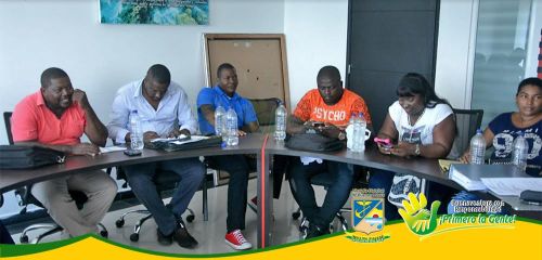 Alcalde sostuvo reuniÃ³n con los representantes legales de las comunidades afros de ZacarÃ­as, Campo Hermoso y Guadualito, rÃ­o Dagua 