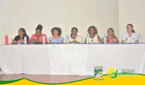 Con un conversatorio AdministraciÃ³n Distrital da inicio a conmemoraciÃ³n del Mes de la Mujer