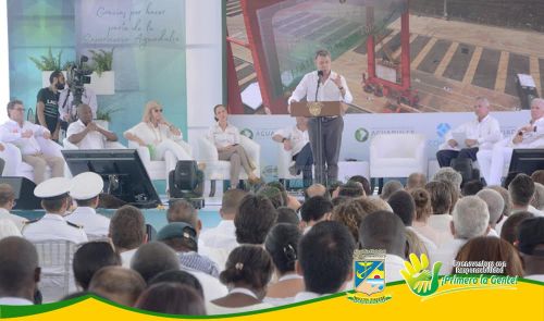 Alcalde EliÃ©cer Arboleda Torres asistiÃ³ a  inauguraciÃ³n del Puerto Industrial Aguadulce