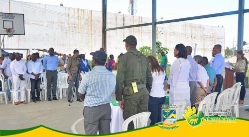 Comunidades negras e indÃ­genas recibieron tres plantas elÃ©ctricas por parte del Alcalde Distrital y director de la Unidad para la AtenciÃ³n y ReparaciÃ³n Integral a las VÃ­ctimas