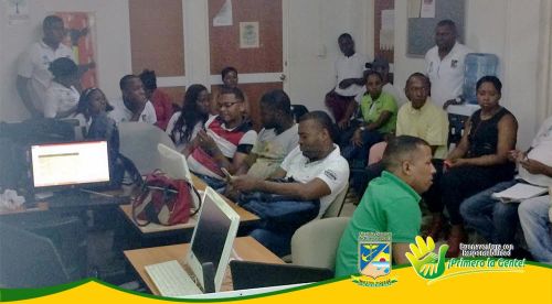 Funcionarios del Establecimiento pÃºblico ambiental recibieron capacitaciÃ³n para recolecciÃ³n, manejo y disposiciÃ³n adecuada de residuos peligrosos