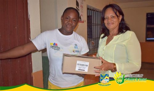 Gestora Social entrega donaciones de la DIAN a lÃ­deres comunales