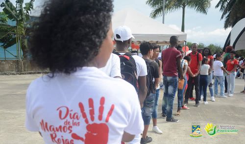 Se con memorÃ³ el dÃ­a de las Manos Rojas en Buenaventura
