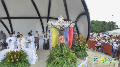 Los bonaverenses recibieron de manera multitudinaria al Milagroso de Buga