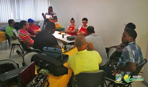 IniciÃ³ capacitaciÃ³n de LutherÃ­a