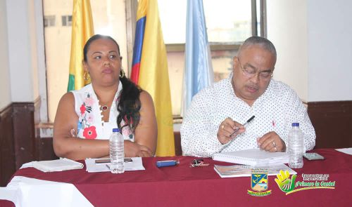 Secretario de EducaciÃ³n evaluÃ³ acuerdos con Sutev Buenaventura