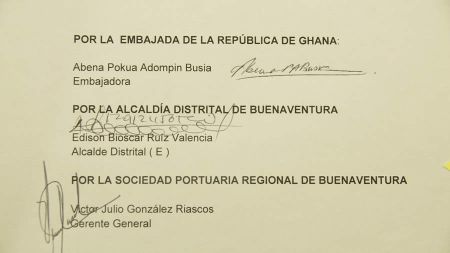 Embajadora de Ghana visitÃ³ el Distrito, conociÃ³ sus potencialidades y recibiÃ³ las llaves de la ciudad