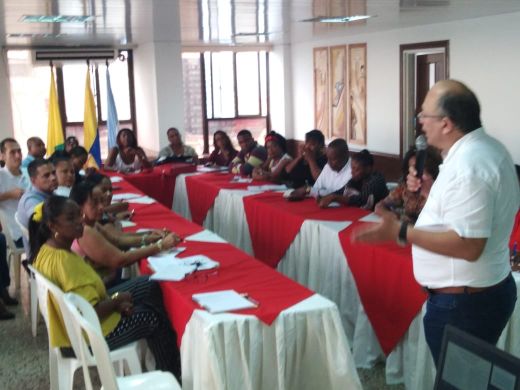 Con funcionarios de la GobernaciÃ³n del Valle  se adelantÃ³ socializaciÃ³n del Plan AnticorrupciÃ³n del Distrito de Buenaventura