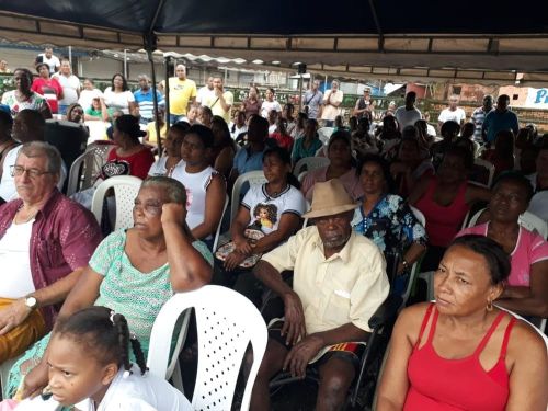 La AdministraciÃ³n Distrital  a travÃ©s de la DirecciÃ³n TÃ©cnica de Vivienda socializÃ³ el proceso de titulaciÃ³n en el barrio Juan 23