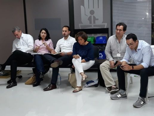 La Superintendente de Servicios PÃºblicos participÃ³ en el segundo dÃ­a de la Mesa Taller de SocializaciÃ³n de los Residuos SÃ³lidos