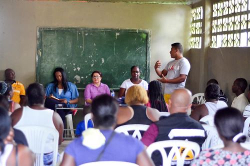 Alcaldesa (e) realizÃ³ recorrido en la vereda La Gloria ratificando su compromiso con la zona rural