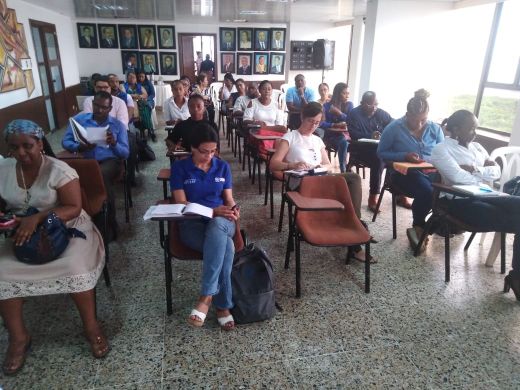 Con Ã©xito se realizÃ³ la Mesa Distrital de PolÃ­tica Social que busca trabajar por los niÃ±os y jÃ³venes del Distrito