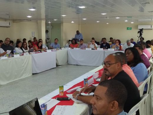 Se realizÃ³ en Buenaventura reuniÃ³n de seguimiento a los acuerdos del paro cÃ­vico con comisiÃ³n de Alto Gobierno y la AlcaldÃ­a Distrital