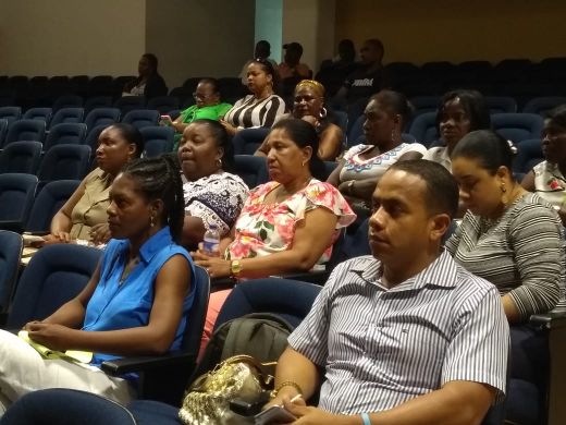 Funcionarios de la Unidad Nacional de ProtecciÃ³n dictaron capacitaciÃ³n a personal que trabaja en el campo educativo en la ciudad