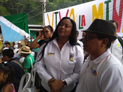 Alcaldesa (e) de Buenaventura hace presencia en la Minga IndÃ­gena en La Delfina  donde se adelanta la Mesa de NegociaciÃ³n con presencia de la Ministra del Interior, Nancy Patricia GutiÃ©rrez y la Gobernadora del Valle, Dilian Francisca Toro.