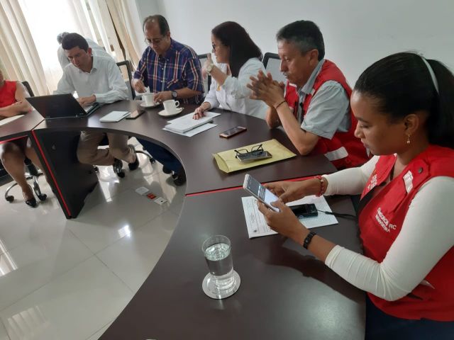 Miembros del Gabinete Distrital se reunieron con el Director Nacional de VÃ­as 