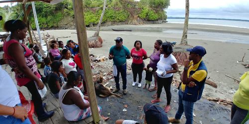 AdministraciÃ³n Distrital acuerda acciones con el Consejo Comunitario de Juanchaco para reubicaciÃ³n de viviendas