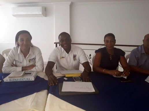 La AdministraciÃ³n Distrital y representantes del fondo Todos Somos PazcÃ­fico socializaron con los consejos comunitarios el diagnÃ³stico para soluciÃ³n energÃ©tica en la zona rural