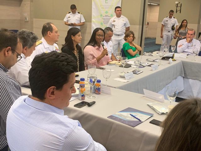 Con Ã©xito se desarrollÃ³ la instalaciÃ³n de la CÃ¡tedra de Paz y ComisiÃ³n del OcÃ©ano en el Distrito