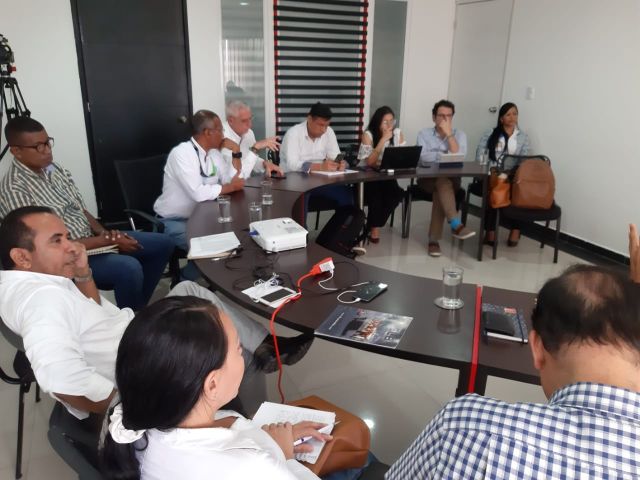 AdministraciÃ³n Distrital lidera espacio donde los gremios analizan la necesidad de acelerar dragado en la bahÃ­a de Buenaventura