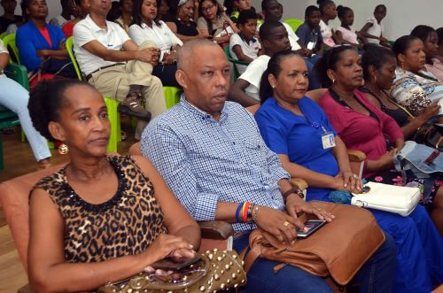 Se firma pacto contra el trabajo infantil en Buenaventura