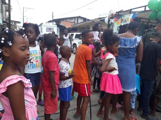 Cerca de 2 mil personas beneficiadas con la jornada de atenciÃ³n integral liderada por la AdministraciÃ³n Distrital en el barrio Alberto Lleras Camargo