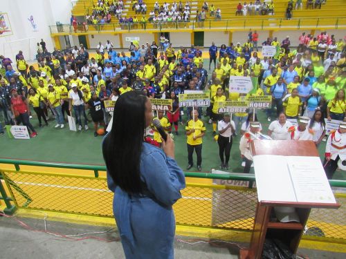 Se encendiÃ³ el fuego deportivo en los X Juegos Recreativos de la AdministraciÃ³n Distrital