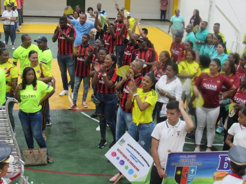 Se encendiÃ³ el fuego deportivo en los X Juegos Recreativos de la AdministraciÃ³n Distrital