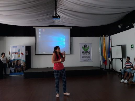 La Secretaria de Convivencia para la Sociedad Civil participo en el lanzamiento de la PolÃ­tica Nacional de Infancia y Adolescencia 